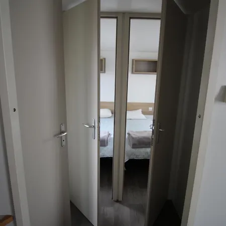 Daire Land's Hause Par La Conciergerie Francaise Emplacement E25 *